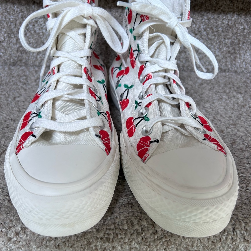 Converse Chuck Taylor All Stars Lift Platform Hi Top Embroidered Cherry Sneakers - Picture 4 of 13